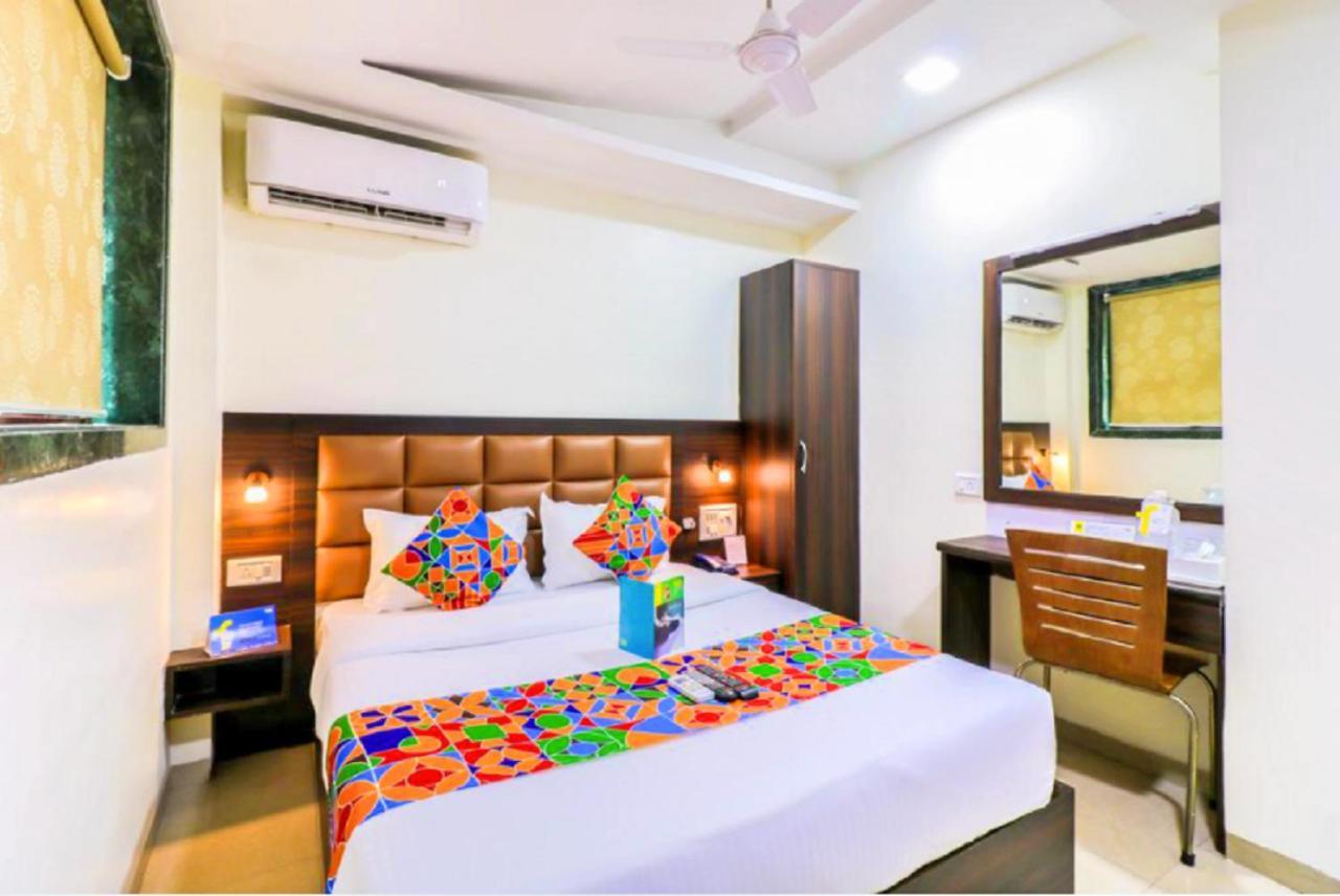 Hotel Galaxy Suite Mumbai Exterior foto