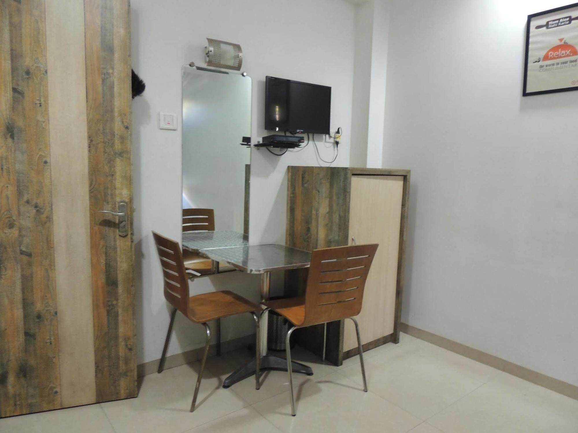 Hotel Galaxy Suite Mumbai Exterior foto
